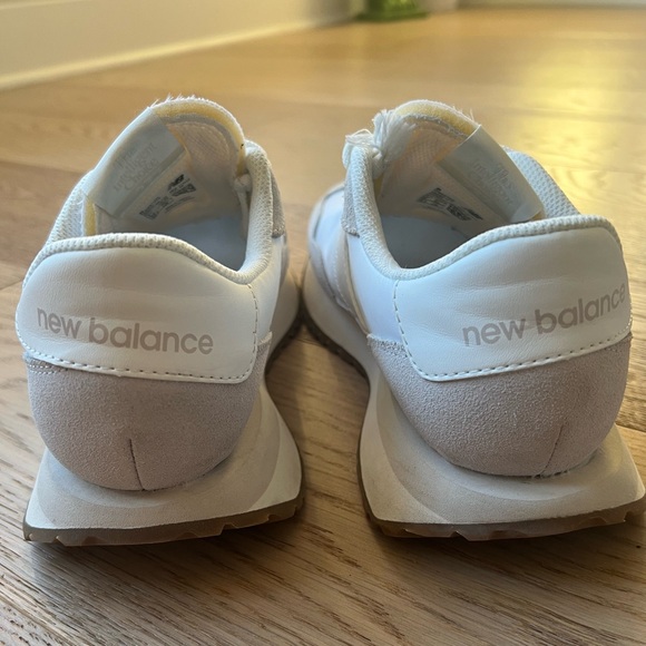 New Balance 237 white - Picture 5 of 7